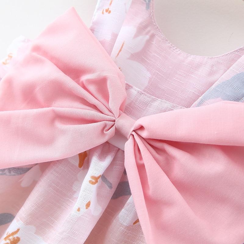 Robe d'été moderne pour bébé fille avec chapeau pour occasions spéciales