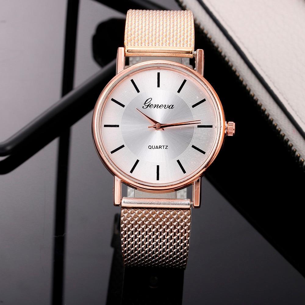 Montre à Quartz Décontractée pour Femmes avec Bracelet en Silicone Élégant