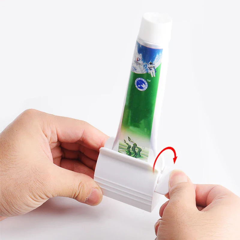Presse-tube et distributeur de dentifrice coloré pour enfants