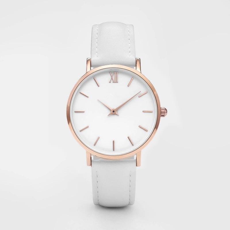 Montre Quartz en Cuir Élégante pour Femmes STEVVEX