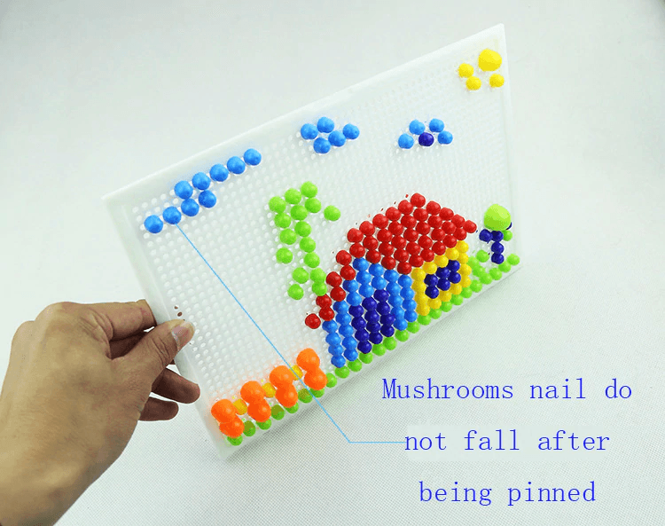 Puzzle éducatif de 296PCS avec des clous en forme de champignon pour enfants