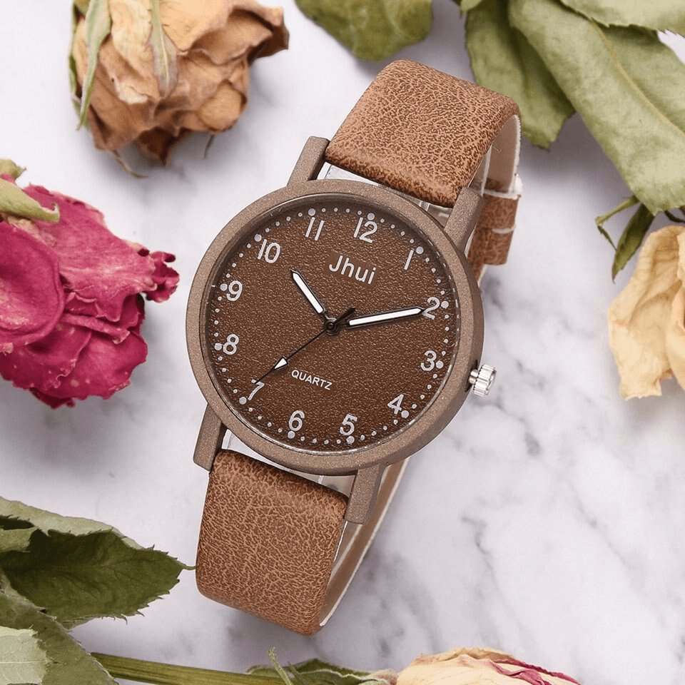 Montre en cuir élégante pour femmes
