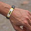 Pulsera de Acero Inoxidable para Hombre con Estrías Negras y Elegantes