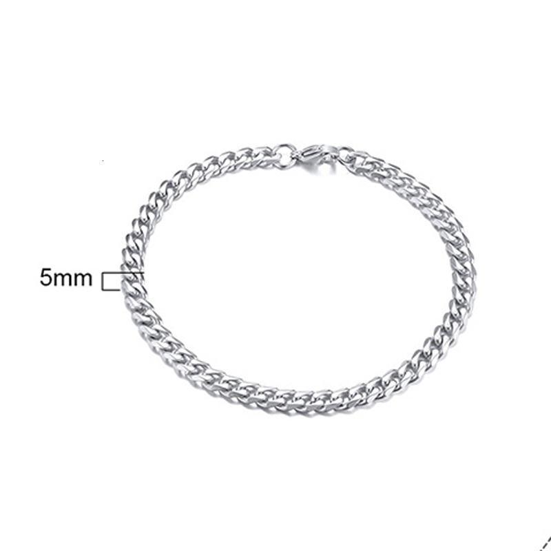 Men's Gold Tone Curb Link Bracelet - Stainless Steel Elegance