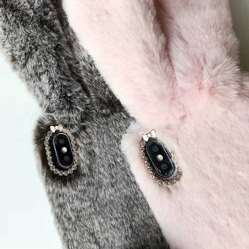 Funda de Peluche Linda y Esponjosa para iPhone - Diseño de Orejas de Conejo