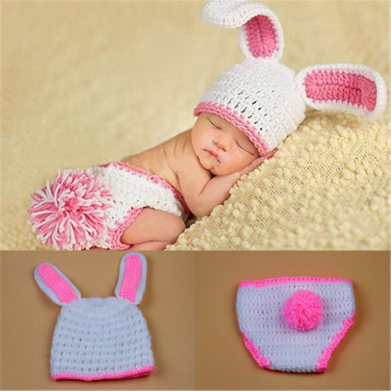 Ensemble de bonnet et pyjama en tricot fait main pour nouveau-nés