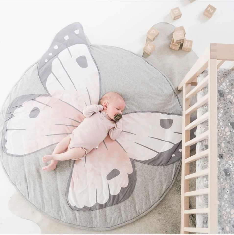 Deluxe Cartoon Animal Play Mat for Infants - Foldable Cotton Rug - Korvel