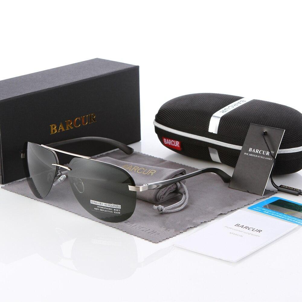 Premium Men's Polarized Pilot Sunglasses with UV400 Protection