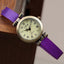 Montre en cuir vintage pour femmes avec cadran noir