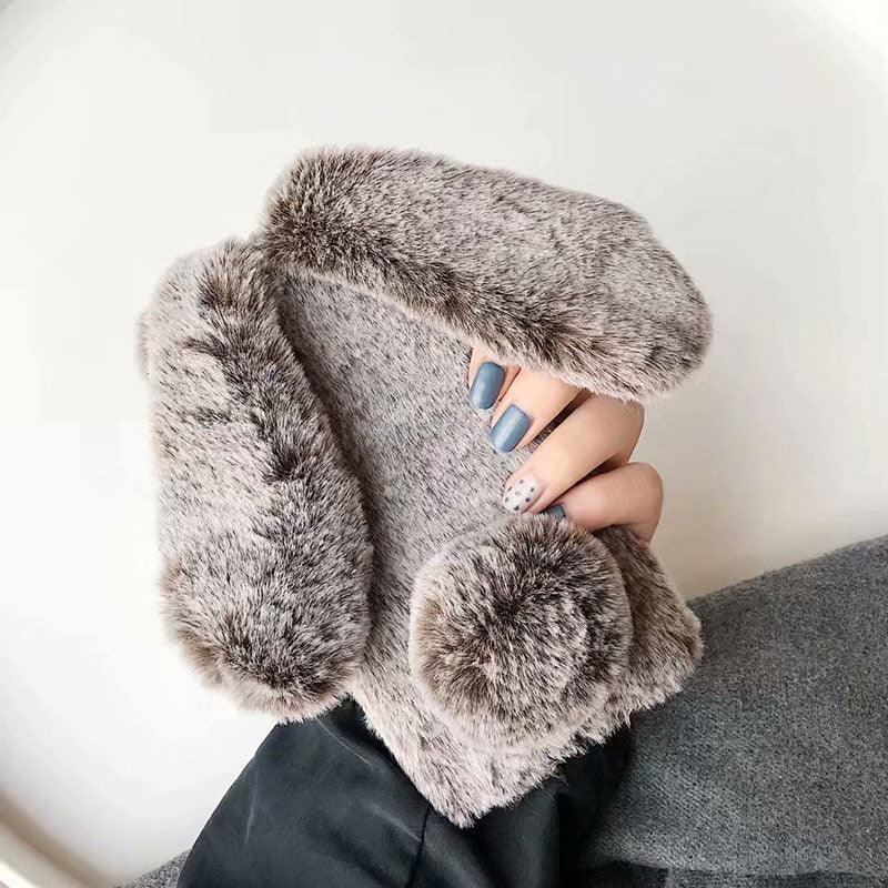 Funda de Peluche Linda y Esponjosa para iPhone - Diseño de Orejas de Conejo