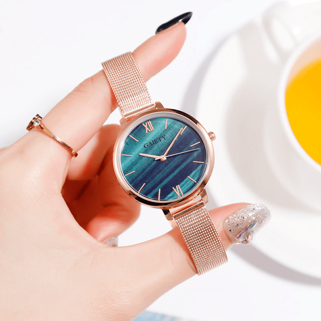 Montre Quartz Casual Femme en Or Rose avec Bracelet en Maille