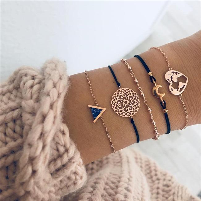 Elegant Bohemian Black Beaded Bracelets Set for Women - Heart & Compass Design in Gold - Korvel