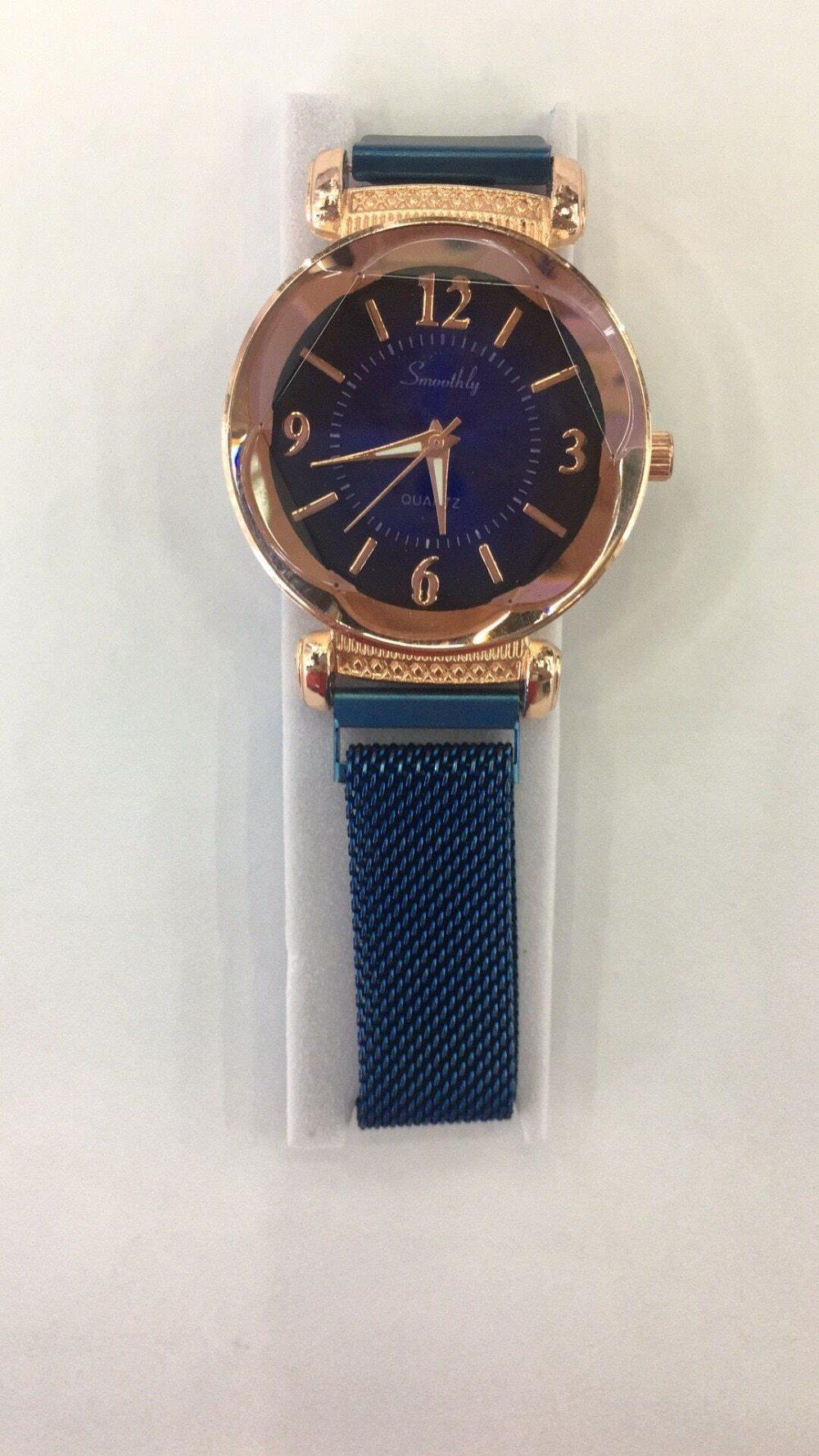 Luxury Gradient Dial Women's Watch with Milan Strap