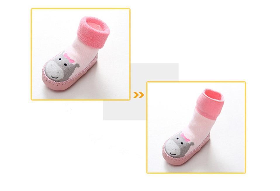 Baby Warm Stretchy Booties with Rubber Soles for Newborns