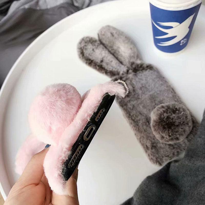 Funda de Peluche Linda y Esponjosa para iPhone - Diseño de Orejas de Conejo