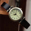 Montre en cuir vintage pour femmes avec cadran noir