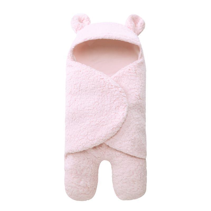 Couverture d'emmaillotage d'hiver pour bébé avec oreilles d'ours en cartoon