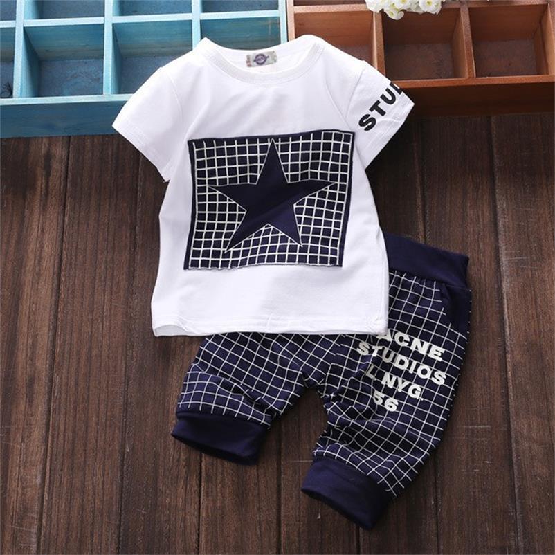 Ensemble de vêtements pour bébé garçon avec imprimé étoile élégant