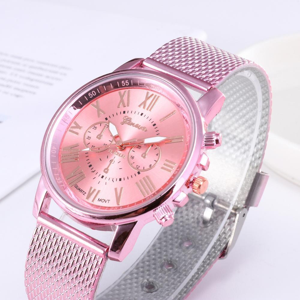 Montre analogique élégante en faux cuir pour femmes