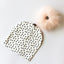 Chapeau de bébé moderne de luxe avec pompon pour l'automne et l'hiver