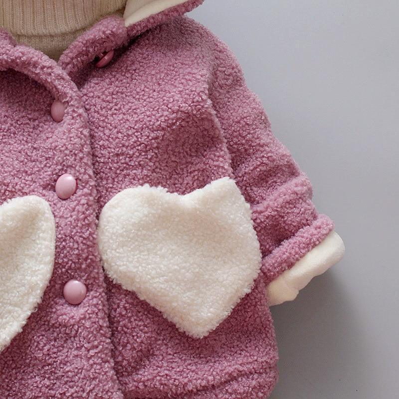 Cozy Velvet Winter Coats for Baby Girls - Heart Print Hoodies - Korvel