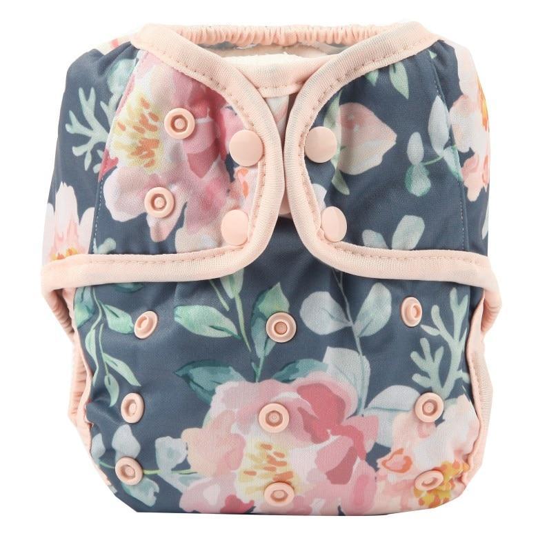 Couche en tissu pour bébé ajustable à taille unique avec double gousset