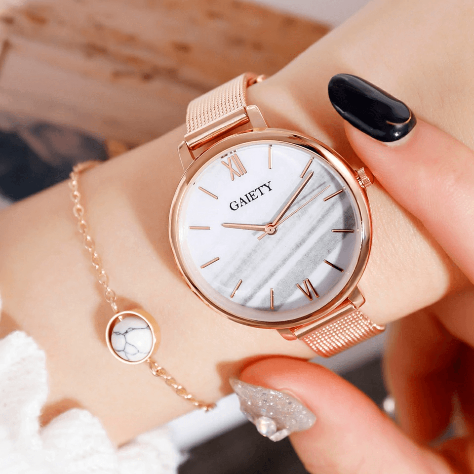 Montre Quartz Casual Femme en Or Rose avec Bracelet en Maille
