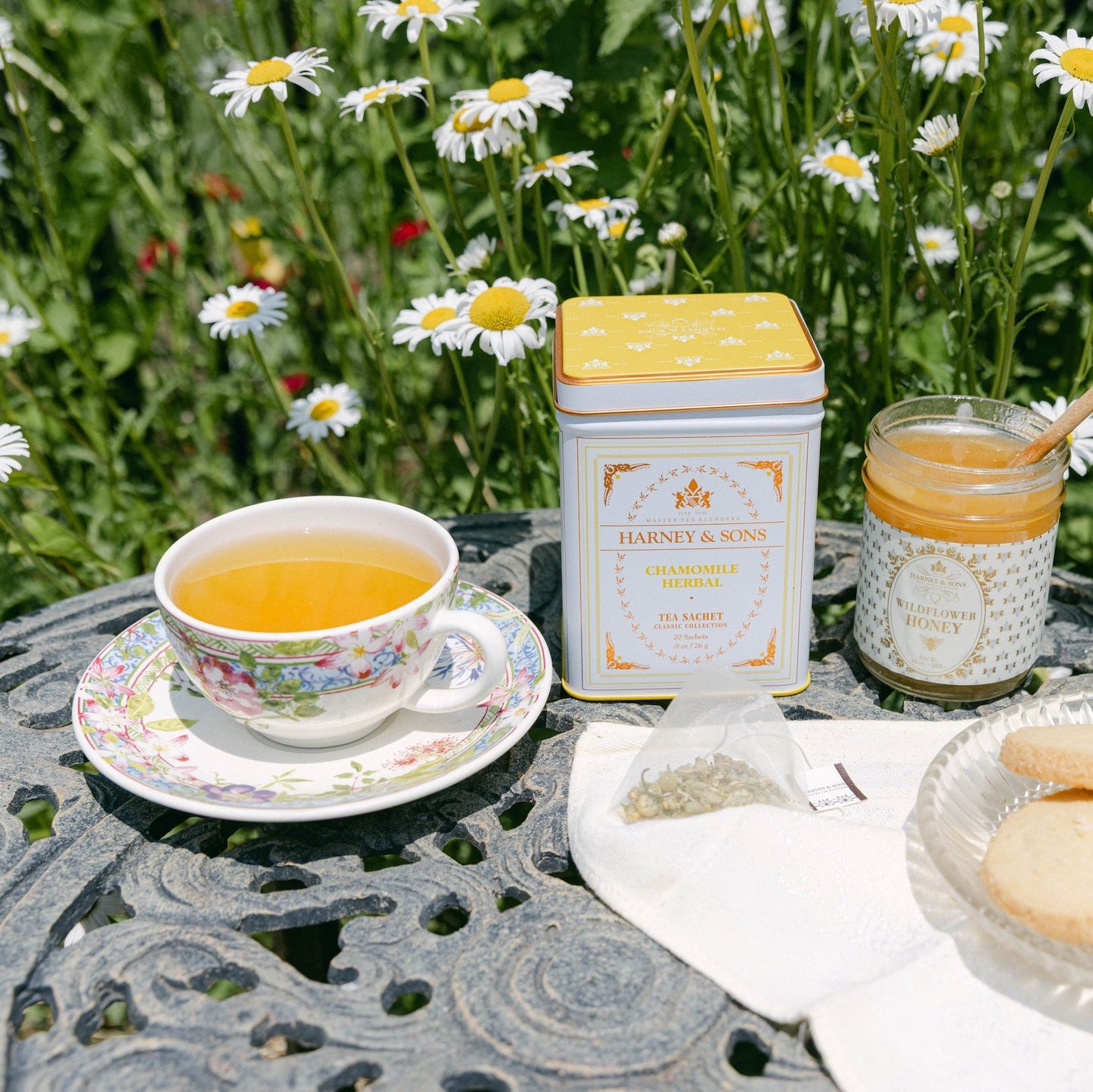 Premium Egyptian Chamomile Herbal Infusion