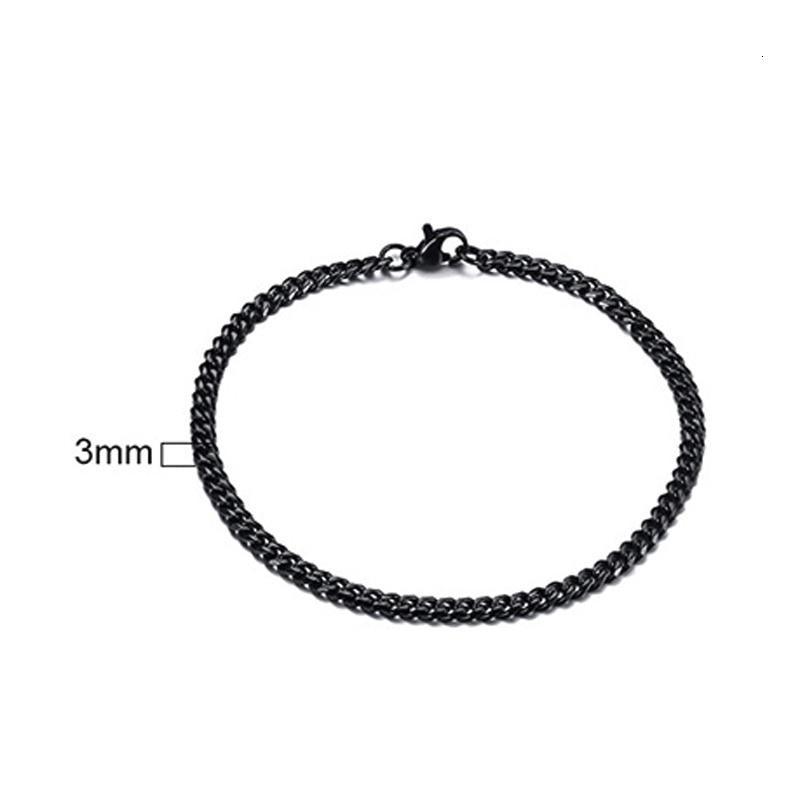 Men's Gold Tone Curb Link Bracelet - Stainless Steel Elegance