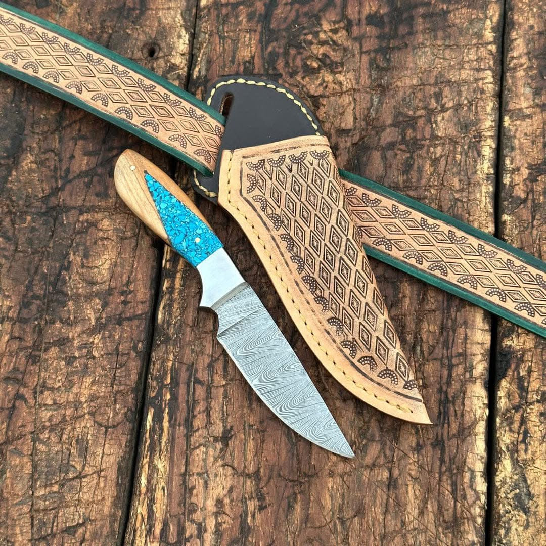 Artisan Back of Belt Knife – Exquisite Damascus Steel with Olive Wood & Resin Handle - Korvel