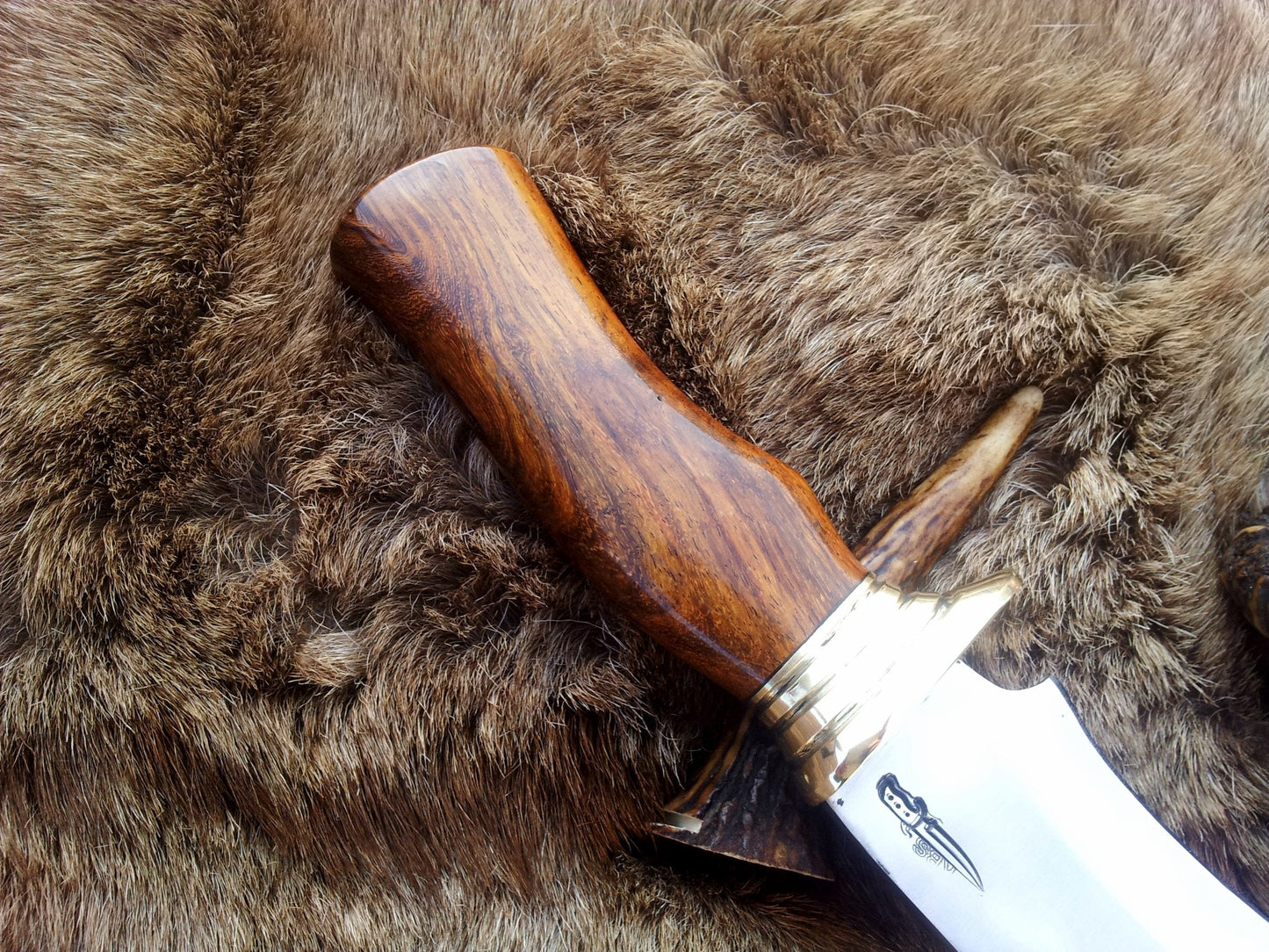 Premium Custom Hunting Bowie Knife - 12" D2 Steel Blade & Rosewood Handle - Korvel