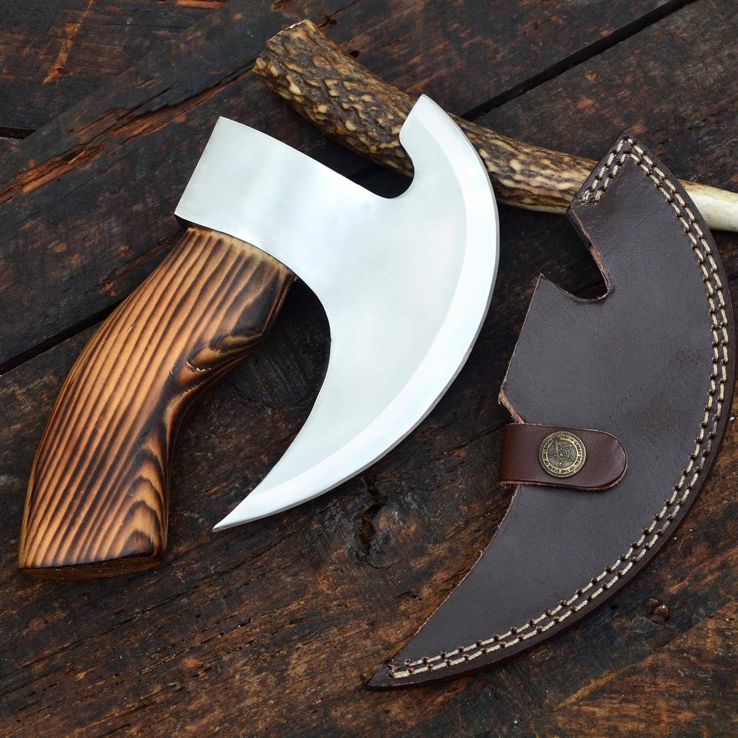 Artisan Forged Pizza Cutter – Premium J2 Steel Blade with Elegant Wood Handle - Korvel