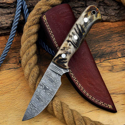 Premium Custom Skinning Knife with Damascus Steel Blade & Mountain Sheep Horn Handle - 7.25" - Korvel