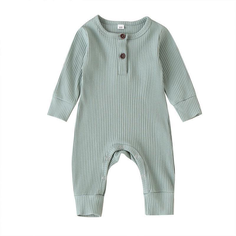 Mono de bebé recién nacido elegante para todas las estaciones