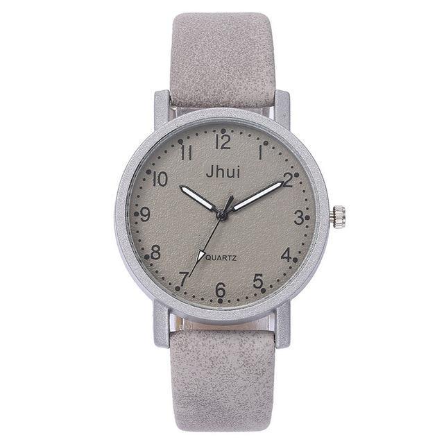 Montre en cuir élégante pour femmes