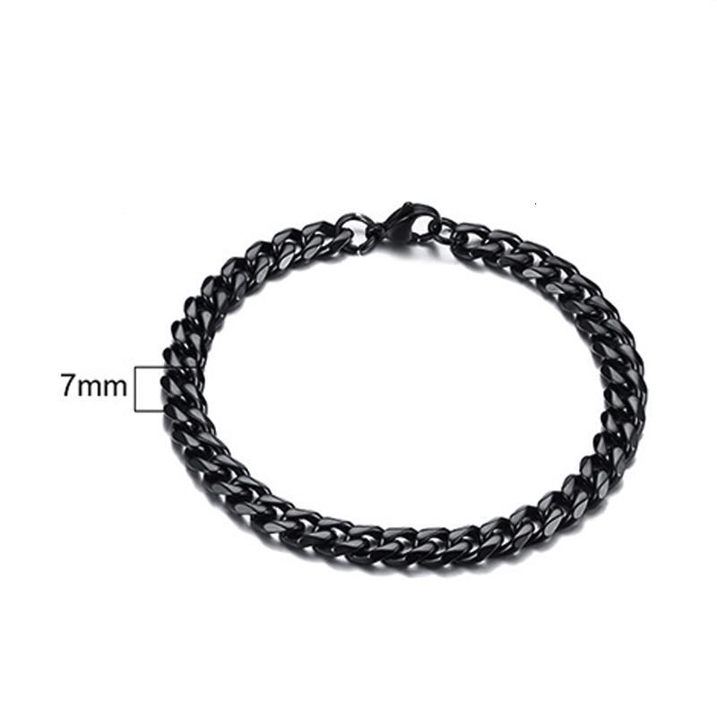 Men's Gold Tone Curb Link Bracelet - Stainless Steel Elegance