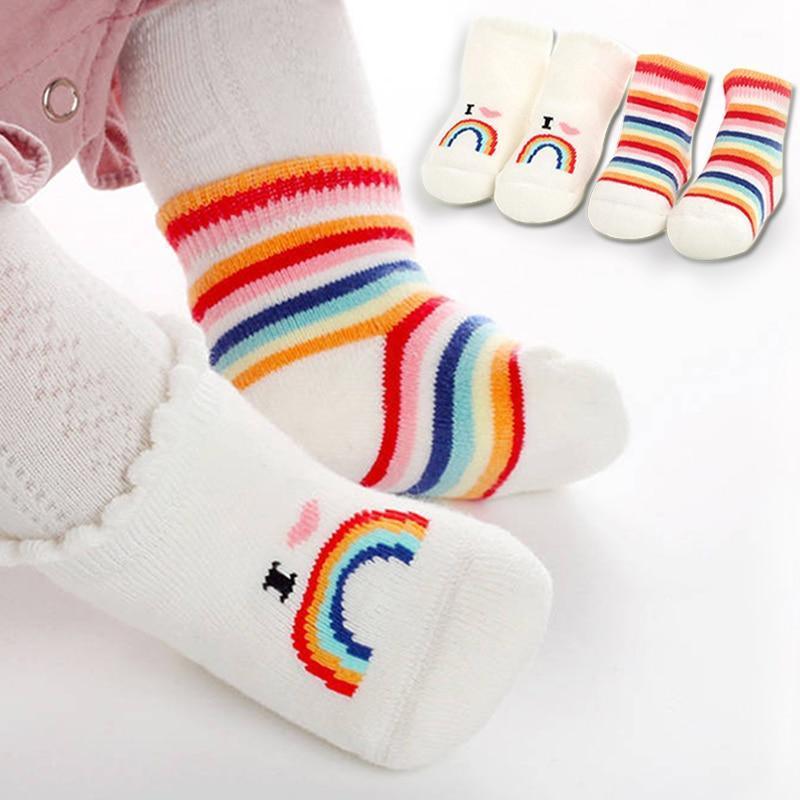 Chaussettes pour bébés en coton doux antidérapantes pour nouveau-nés et tout-petits