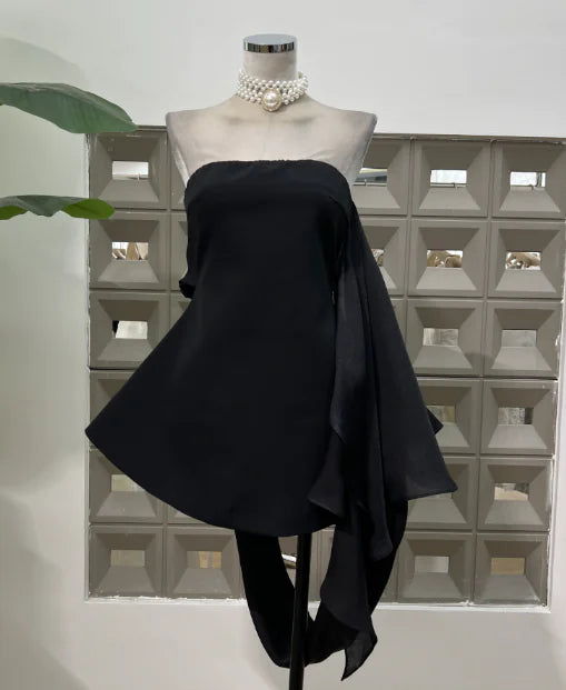 Vestido Mini Tubo con Cinta