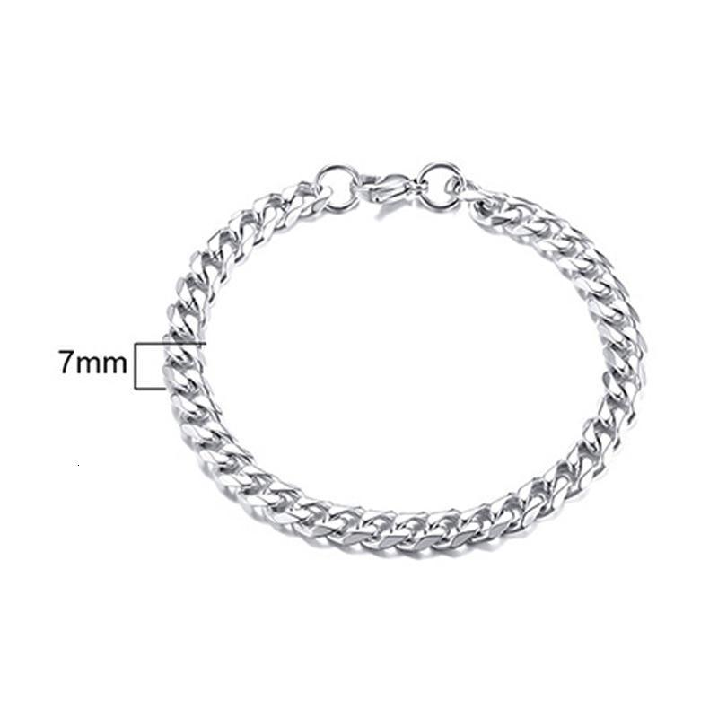 Men's Gold Tone Curb Link Bracelet - Stainless Steel Elegance