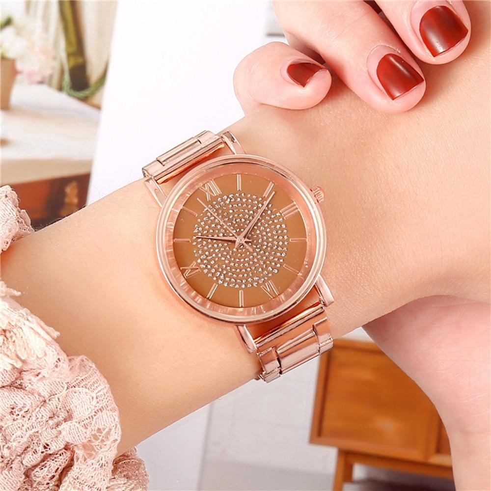 Montre de Luxe Femme en Or Rose STEVVEX avec Accents en Diamant