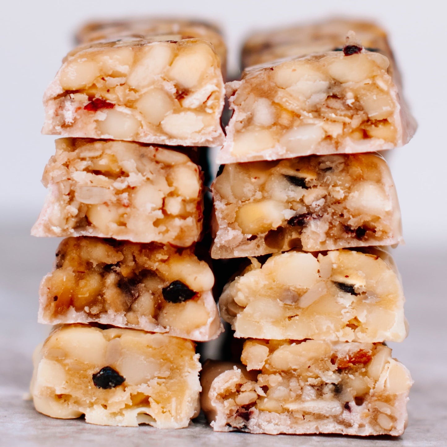 Blueberry White Chocolate Macadamia Nut Snack Bar (12 Bars) - Korvel