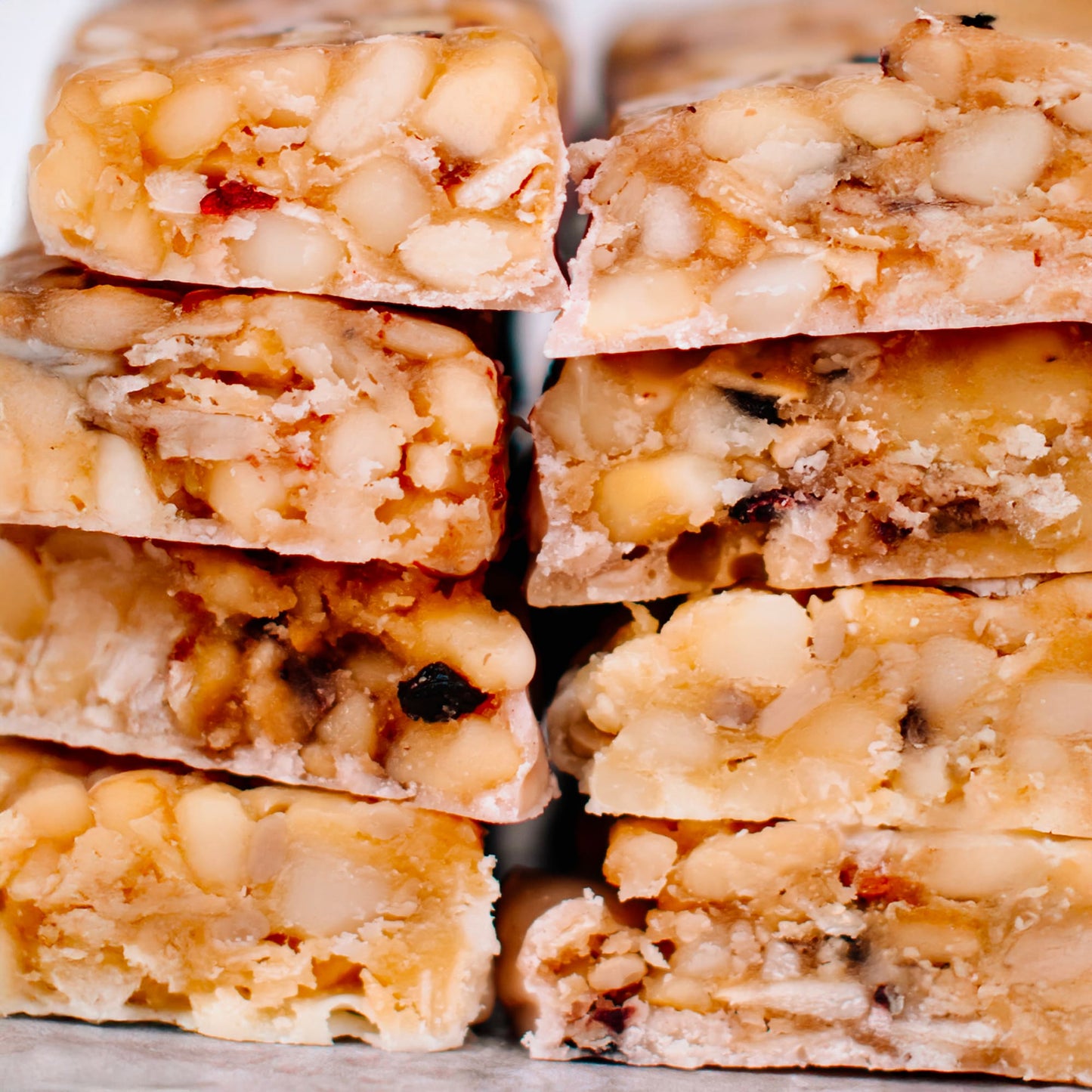 Blueberry White Chocolate Macadamia Nut Snack Bar (12 Bars) - Korvel