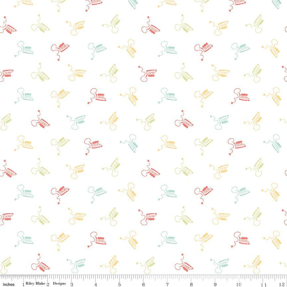 Hush Hush 5 Pretty Pressers Cotton Fabric - 43"/44" Per Yard