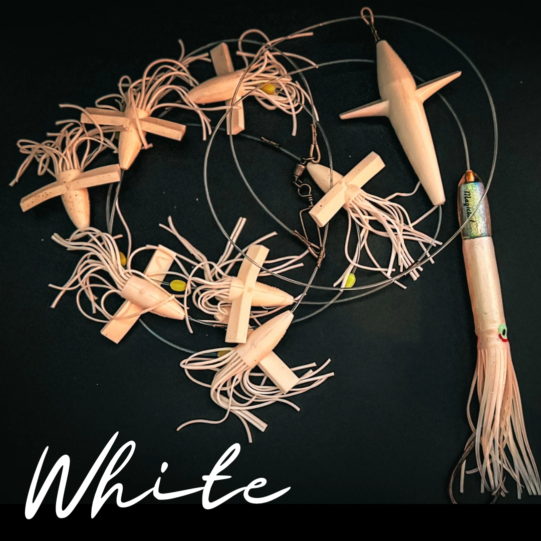 MagicTail Soft Bird Daisy Chain with Fuku Bullet
