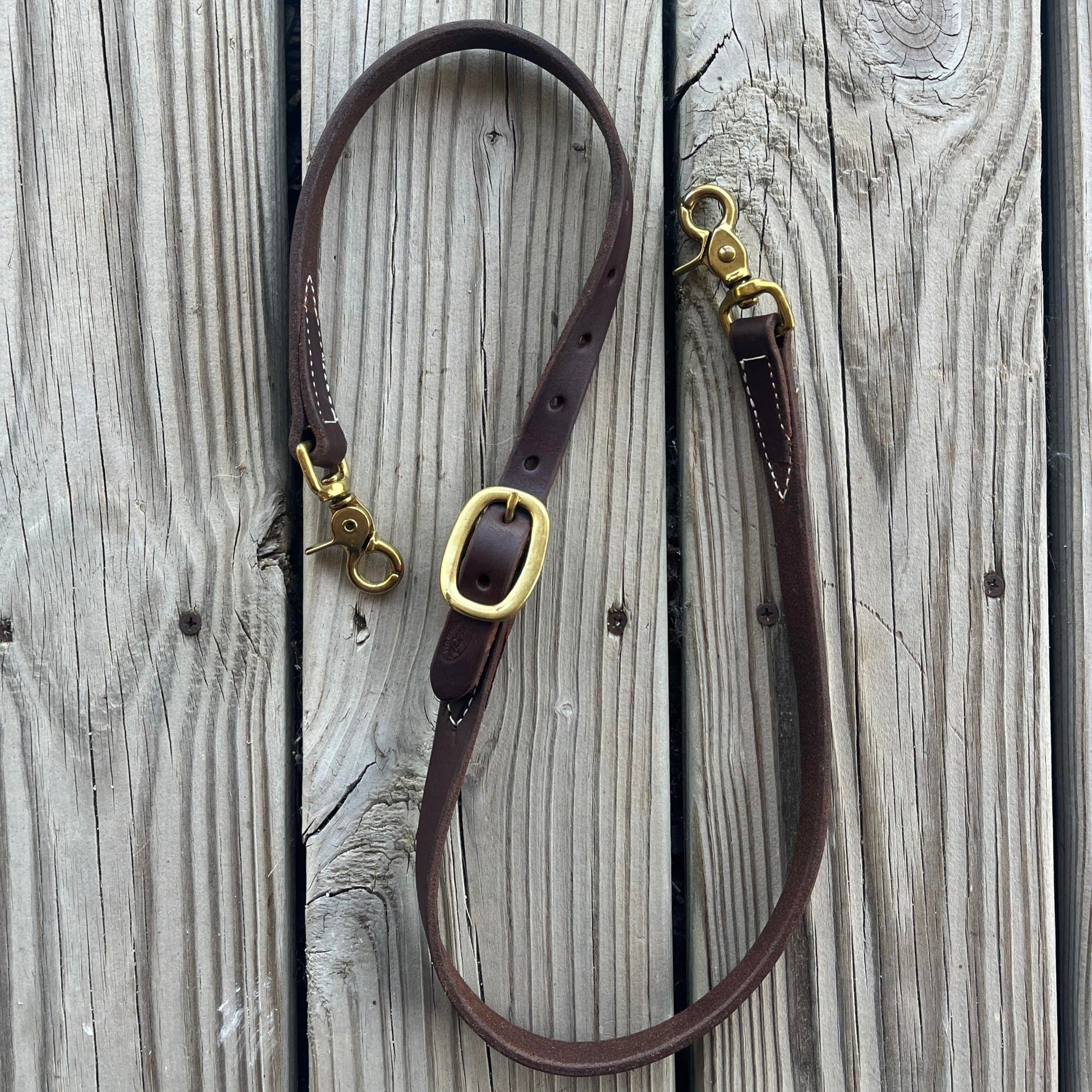 Premium Adjustable Hot Oil Tiedown Strap for Equestrian Use - Korvel
