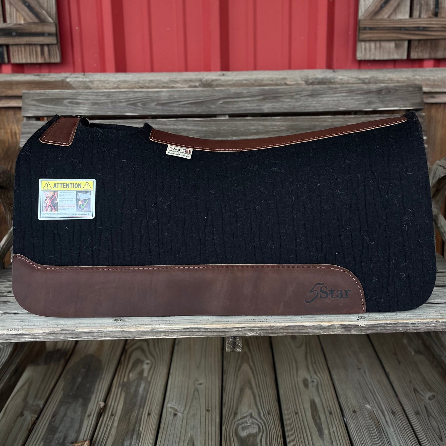 Premium 1" Thick Black Contoured Saddle Pad - 30x30 - Korvel