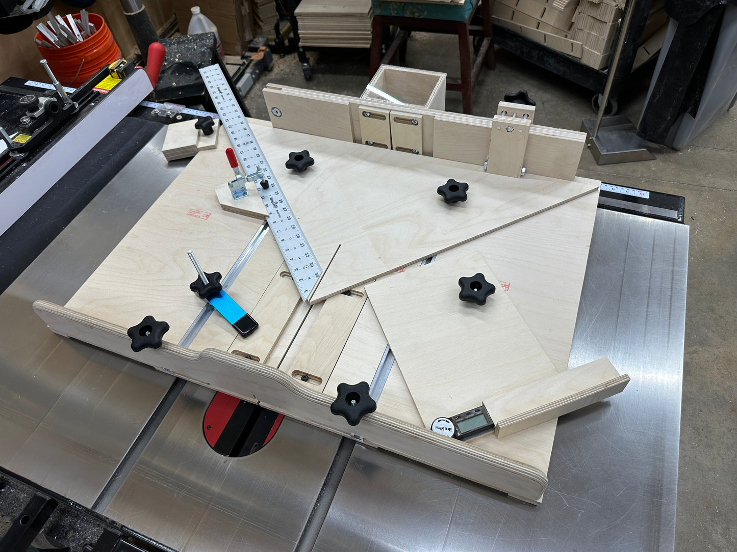 Flagship Table Saw Sled Plans - Full Size