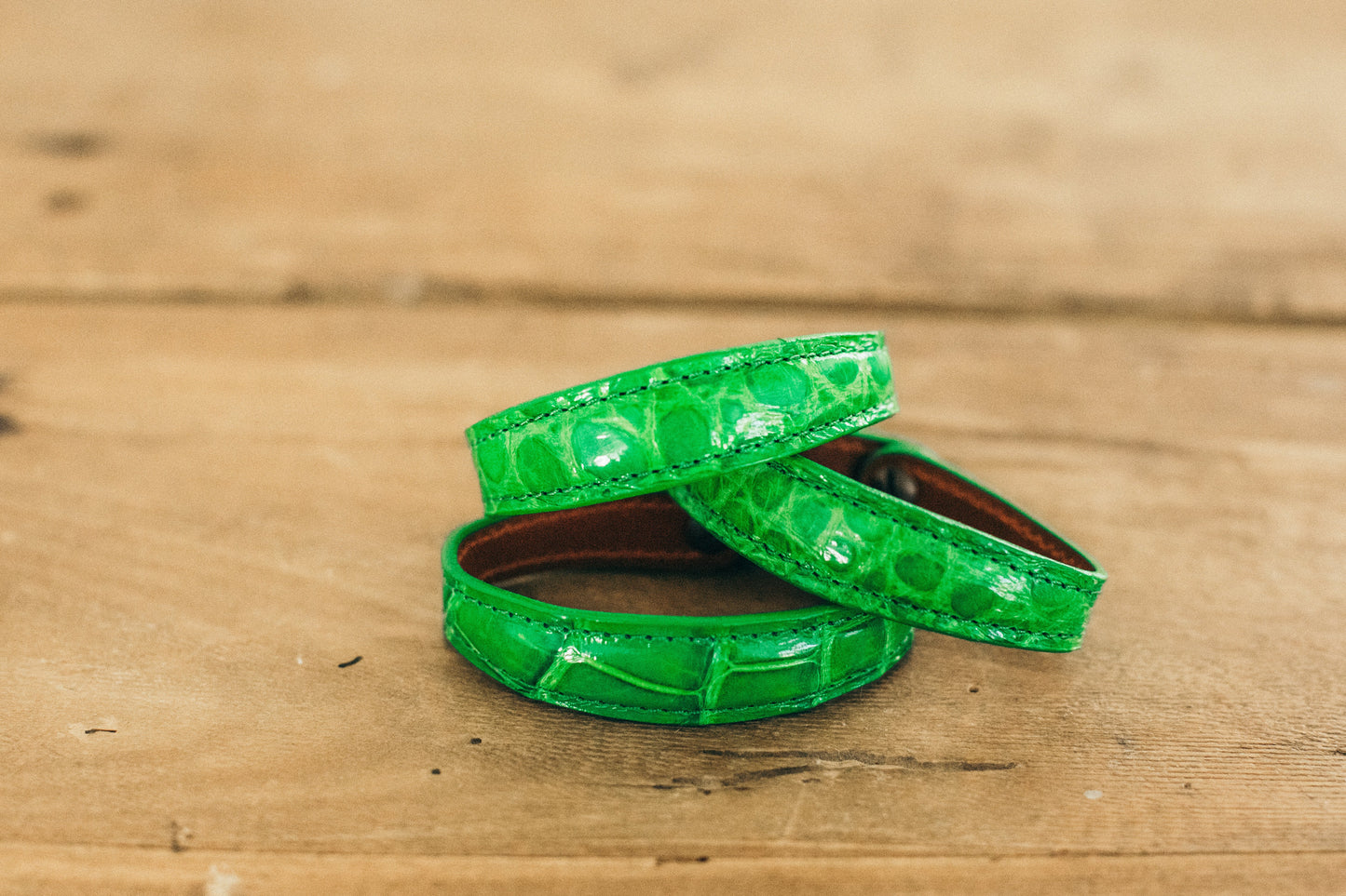 Pulsera de muñeca de cuero hecha a mano