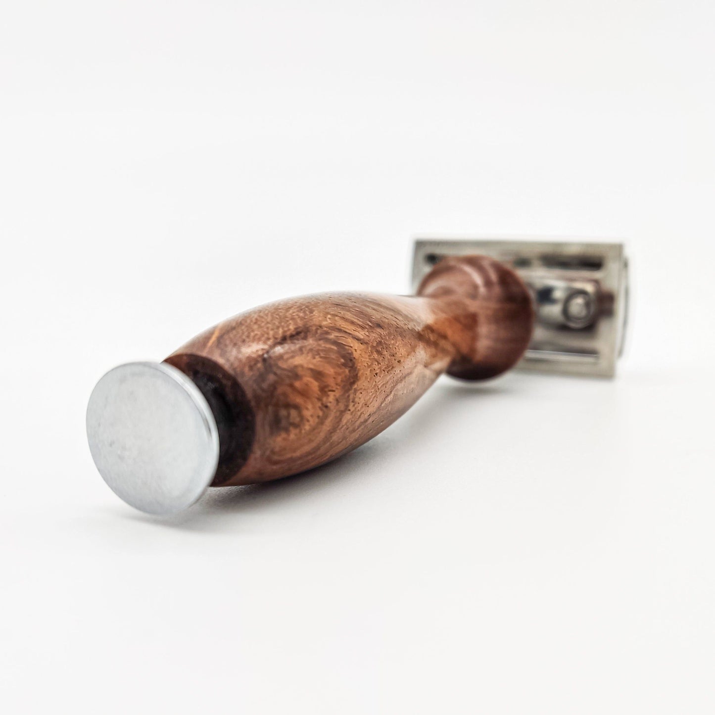 Rasoir de sécurité à double tranchant en bois de Sheesham Dural avec pochette