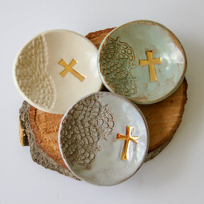Artisan Cross Ring Dish for Trinkets and Treasures - Korvel